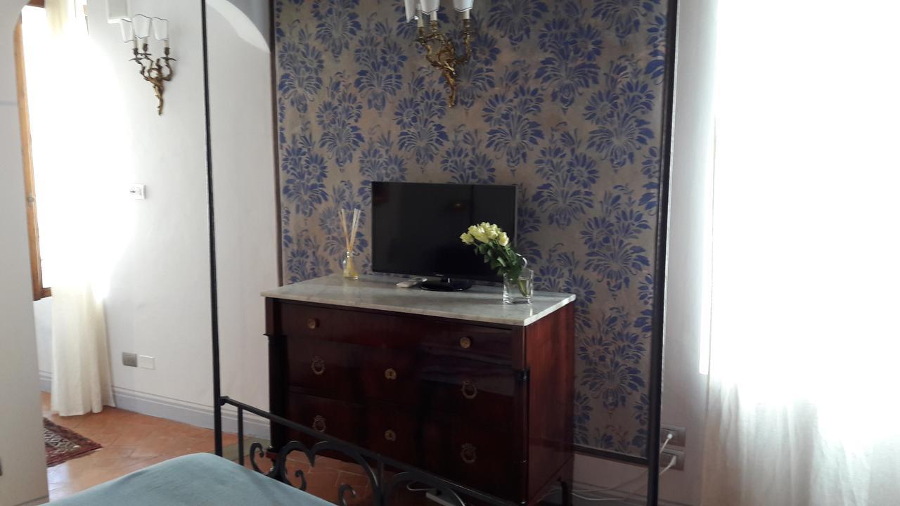B & B Righi In Santa Croce ฟลอเรนซ์ ภายนอก รูปภาพ