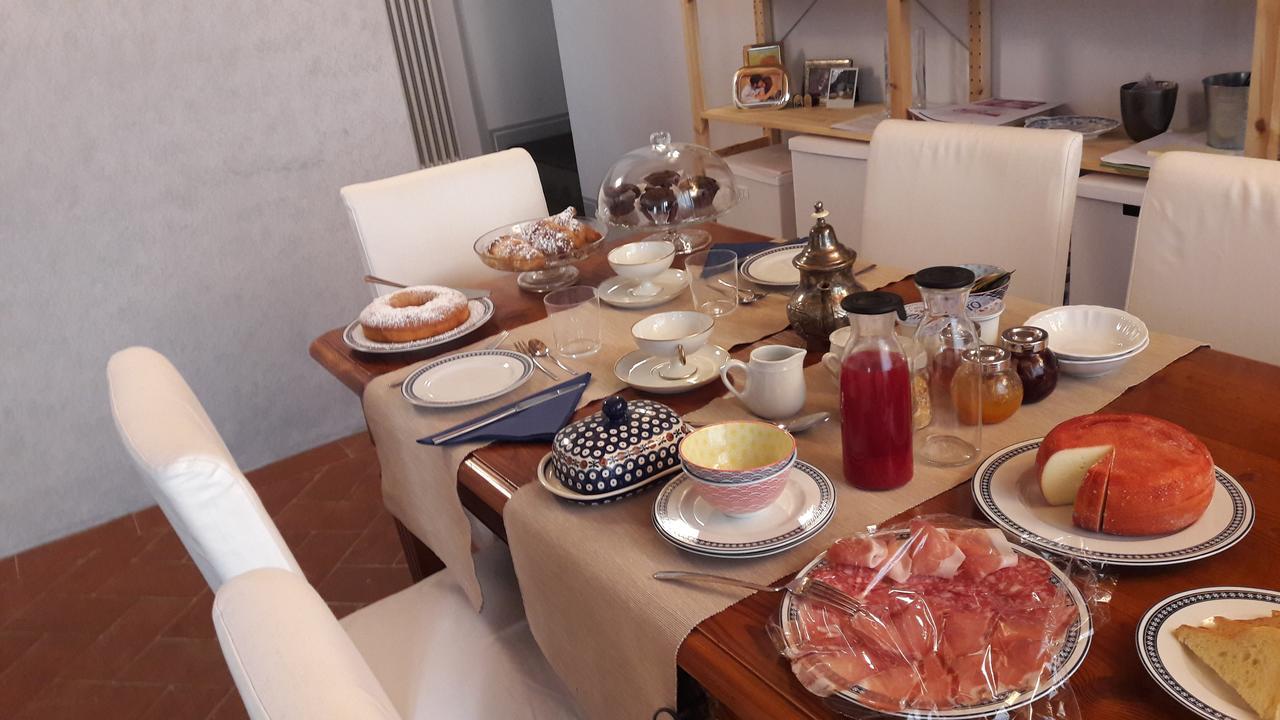 B & B Righi In Santa Croce ฟลอเรนซ์ ภายนอก รูปภาพ