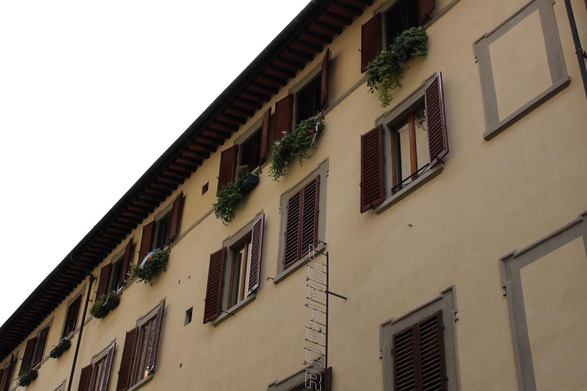 B & B Righi In Santa Croce ฟลอเรนซ์ ภายนอก รูปภาพ