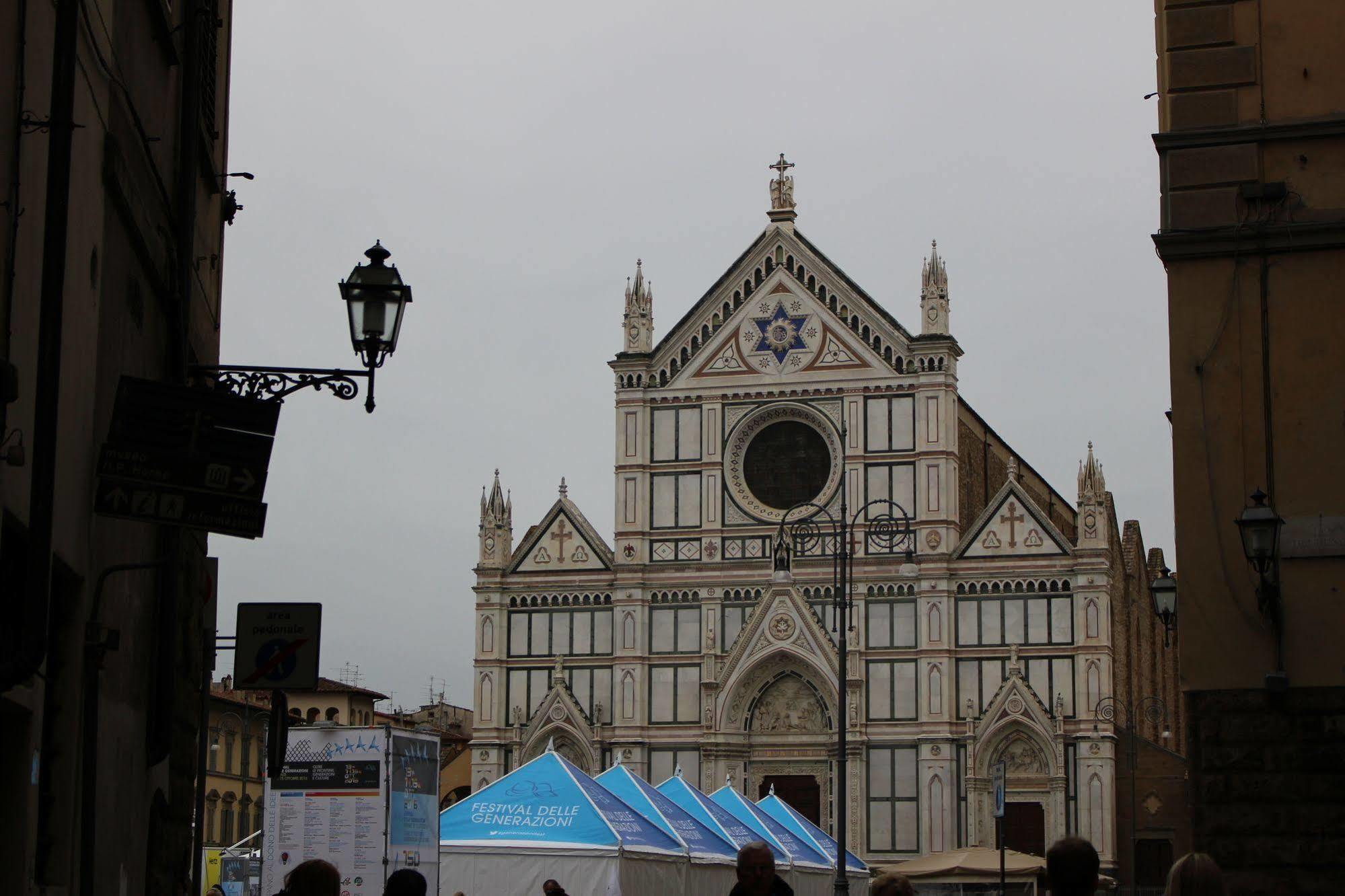 B & B Righi In Santa Croce ฟลอเรนซ์ ภายนอก รูปภาพ