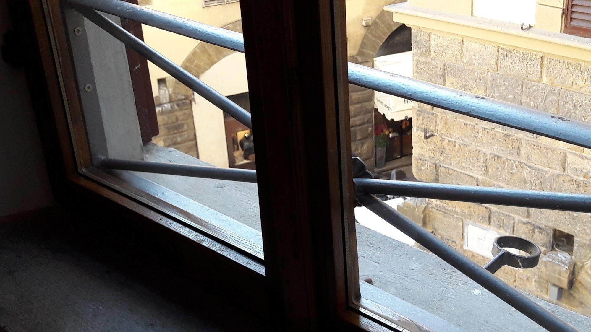 B & B Righi In Santa Croce ฟลอเรนซ์ ภายนอก รูปภาพ